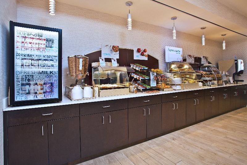 Holiday Inn Express Hotel & Suites Ann Arbor West By Ihg Exterior foto